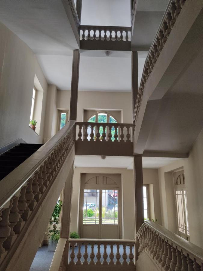 Agreable T2 Au Centre De Luchon Apartment Bagneres-de-Luchon ภายนอก รูปภาพ